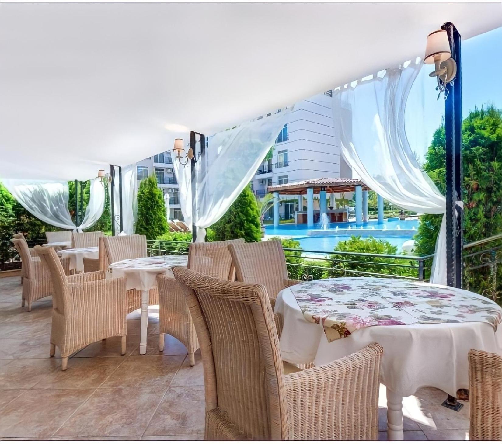 Studio Dans Complexe Proche De La Mer, Сонячний Берег Екстер'єр фото